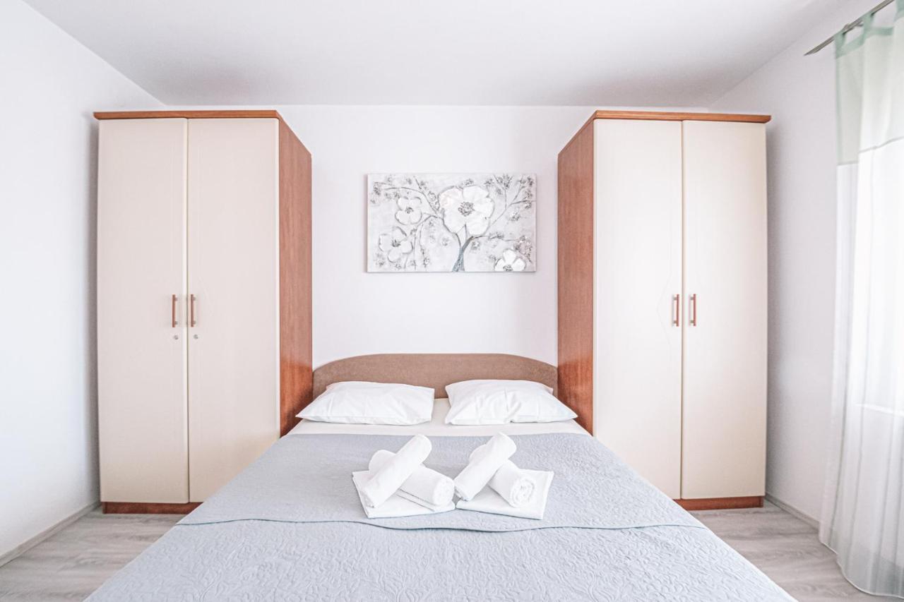 Apartments Vukic Crikvenica Luaran gambar