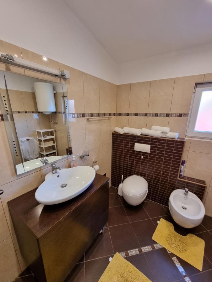Apartments Vukic Crikvenica Luaran gambar