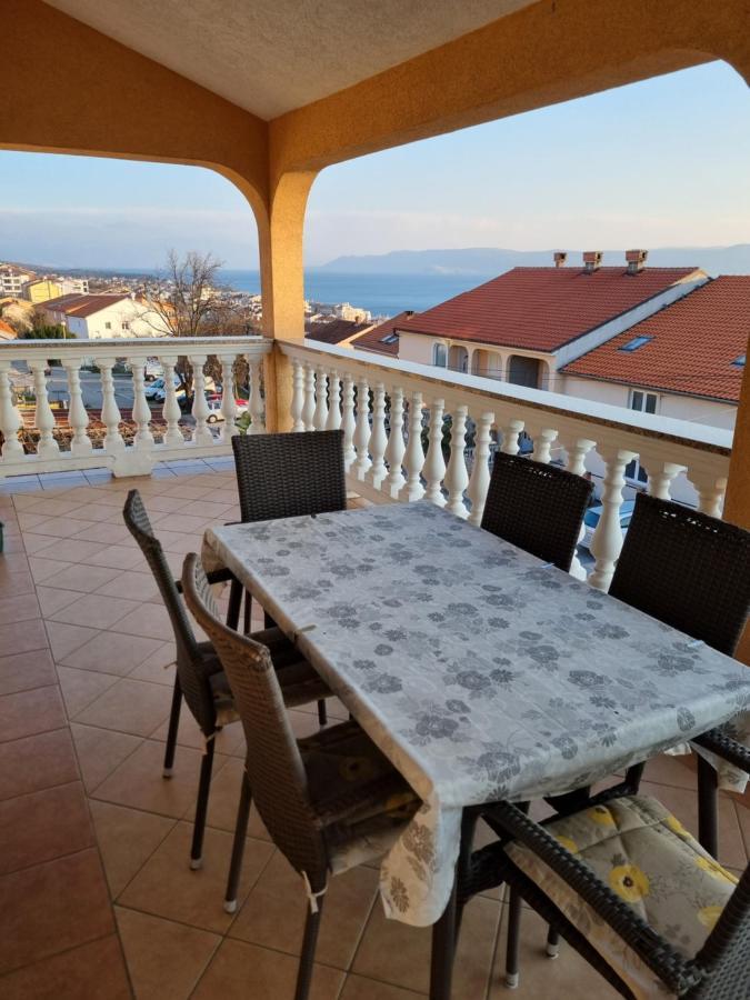 Apartments Vukic Crikvenica Luaran gambar