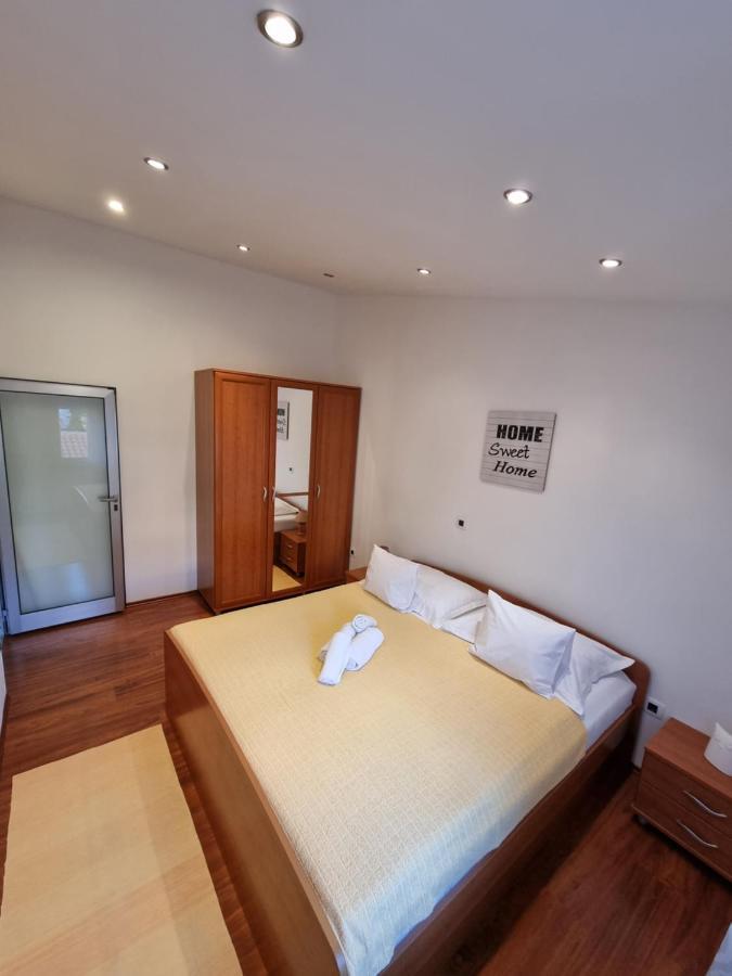 Apartments Vukic Crikvenica Luaran gambar